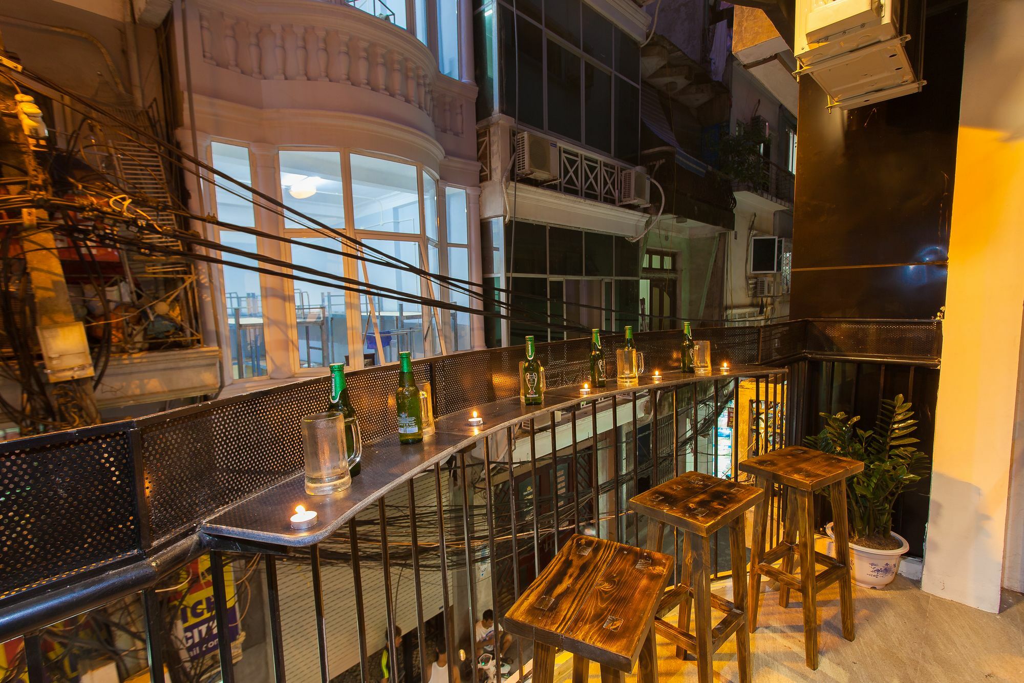 Luxury Backpakers Hotel Hanoi Eksteriør billede